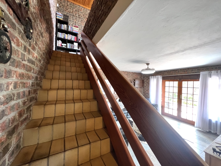 3 Bedroom Property for Sale in Wavecrest Eastern Cape